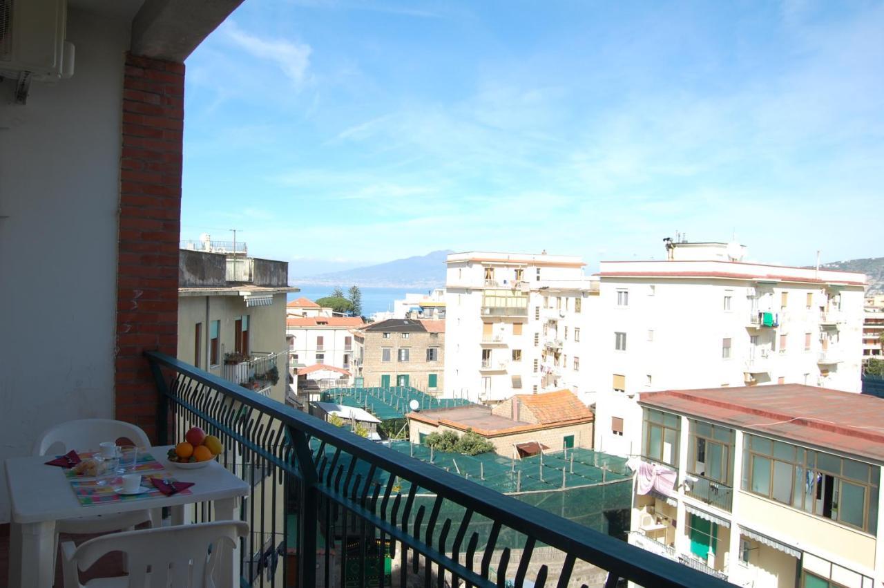 La Reginella Apartment Sorrento Exterior foto
